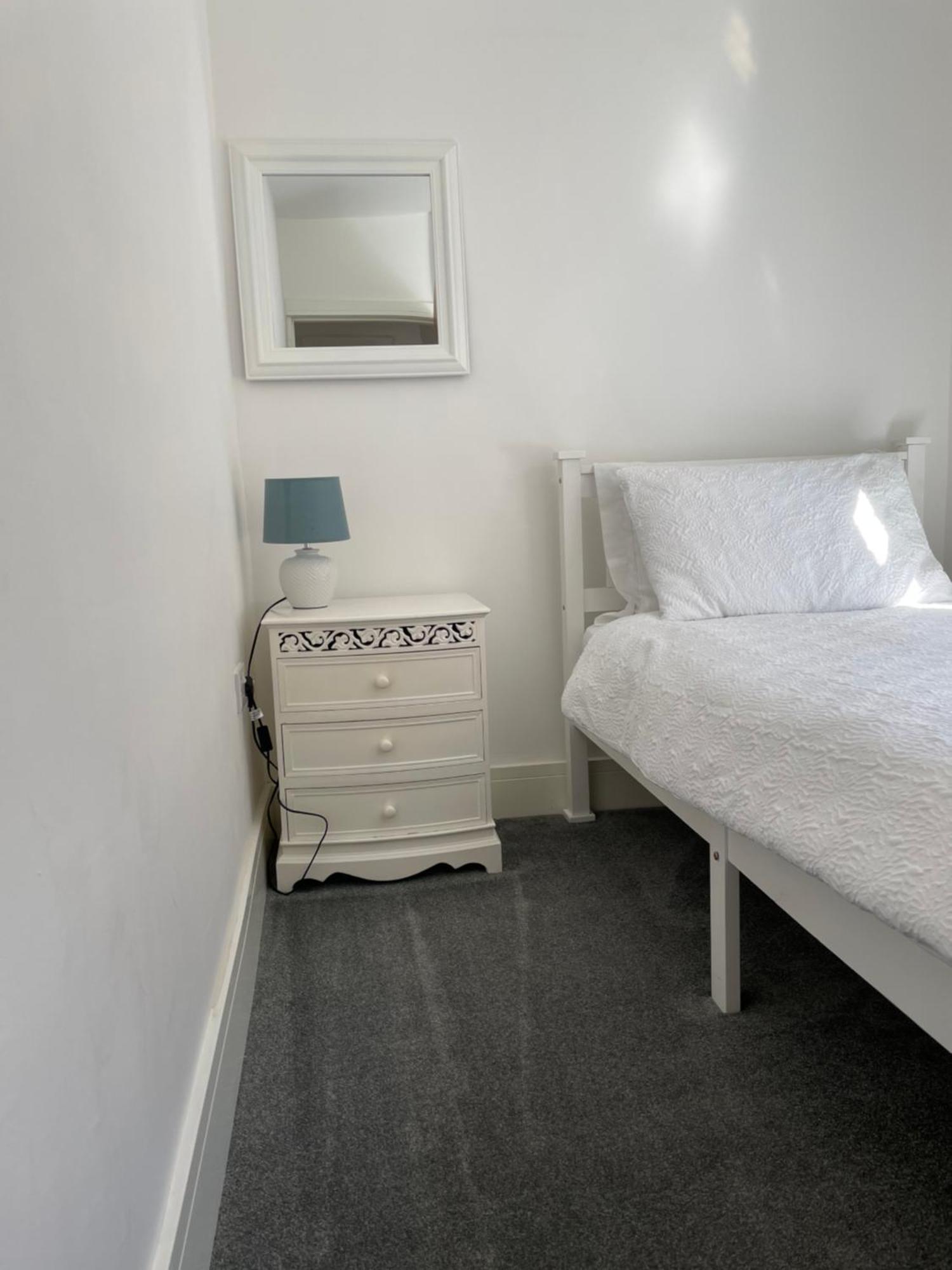 Holiday home Rosie's - *
